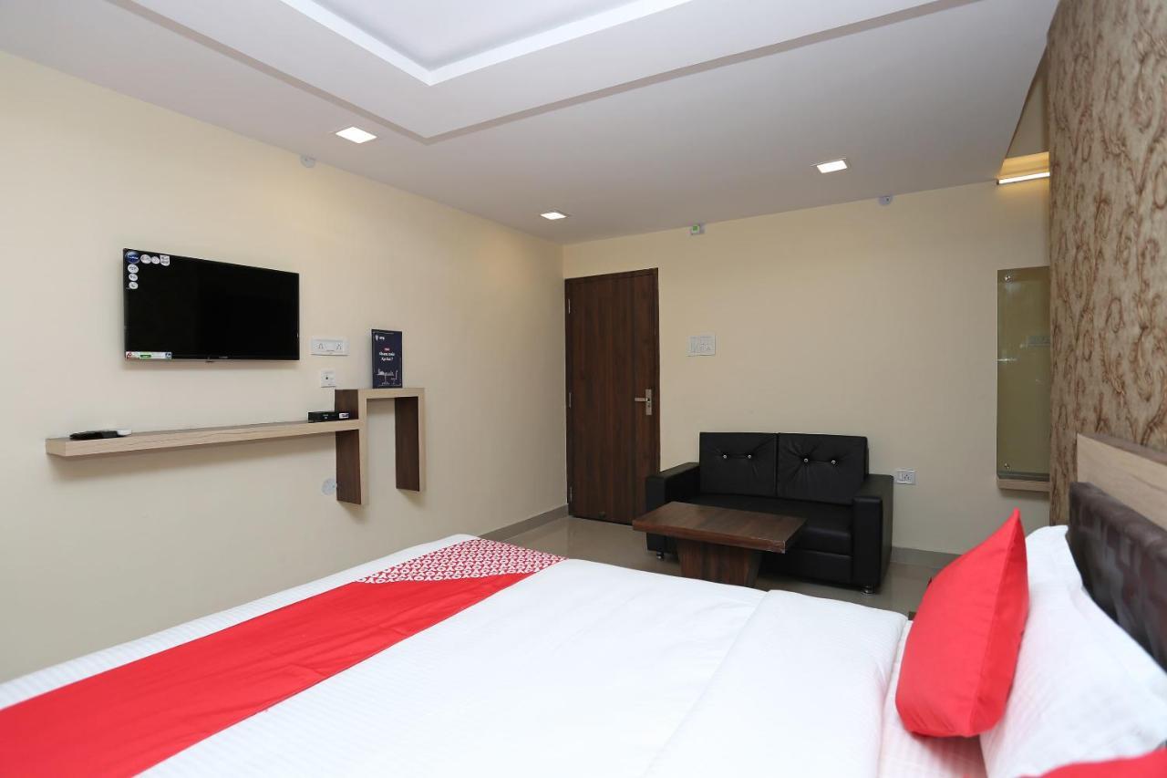 Oyo Flagship 11549 Crystal Inn Jamshedpur Dış mekan fotoğraf